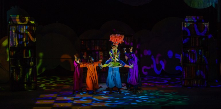 마법사와 쫓겨난 임금