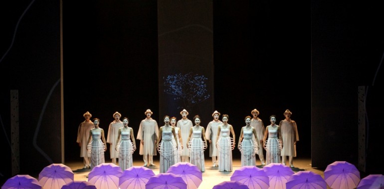 이른 봄 늦은 겨울