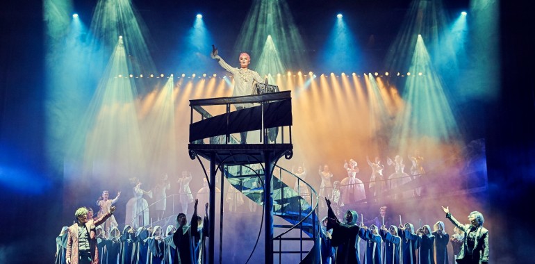 뮤지컬 파리넬리